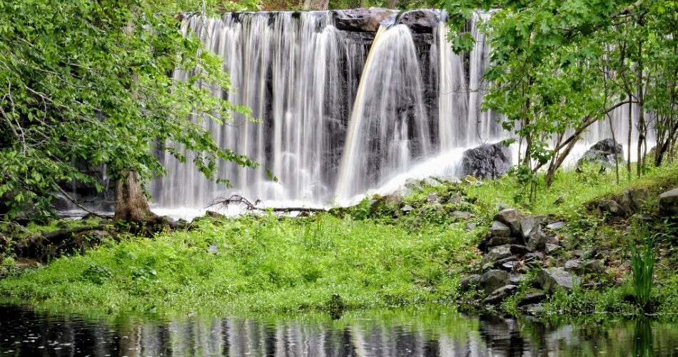 Best Beaches & Water Activities Near Hampton Falls